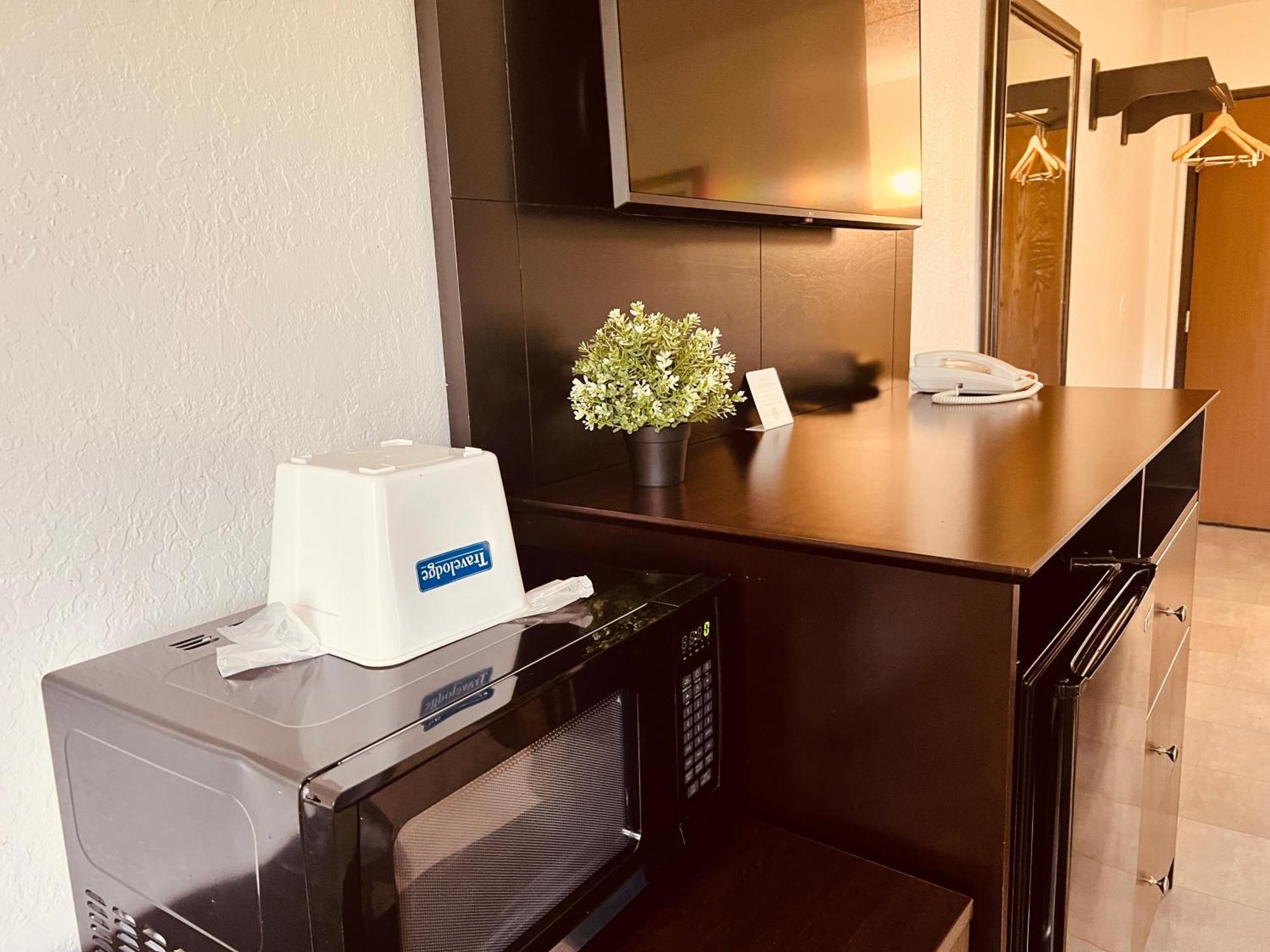 Travelodge By Wyndham Valleyfair שאקופי מראה חיצוני תמונה