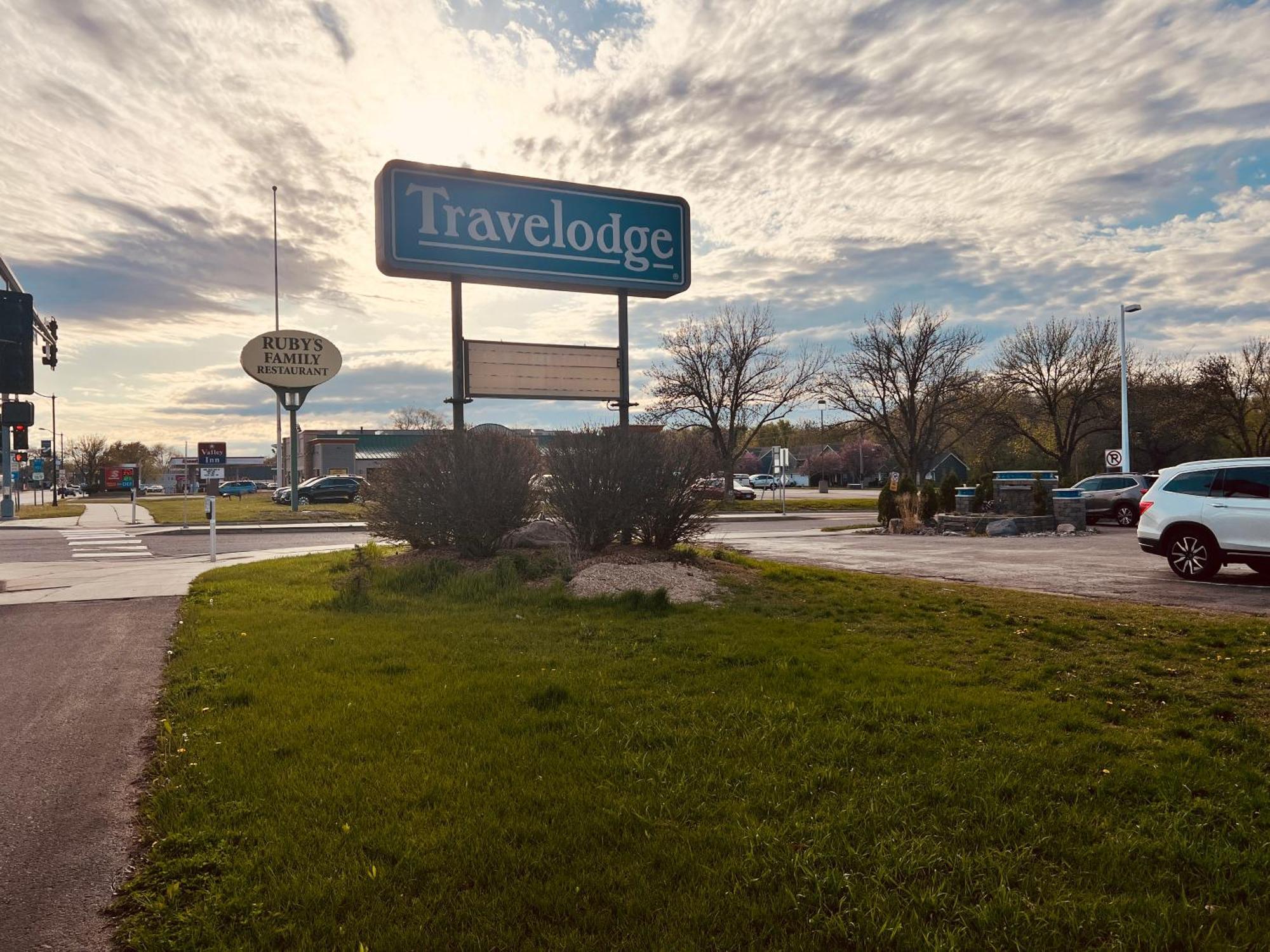Travelodge By Wyndham Valleyfair שאקופי מראה חיצוני תמונה